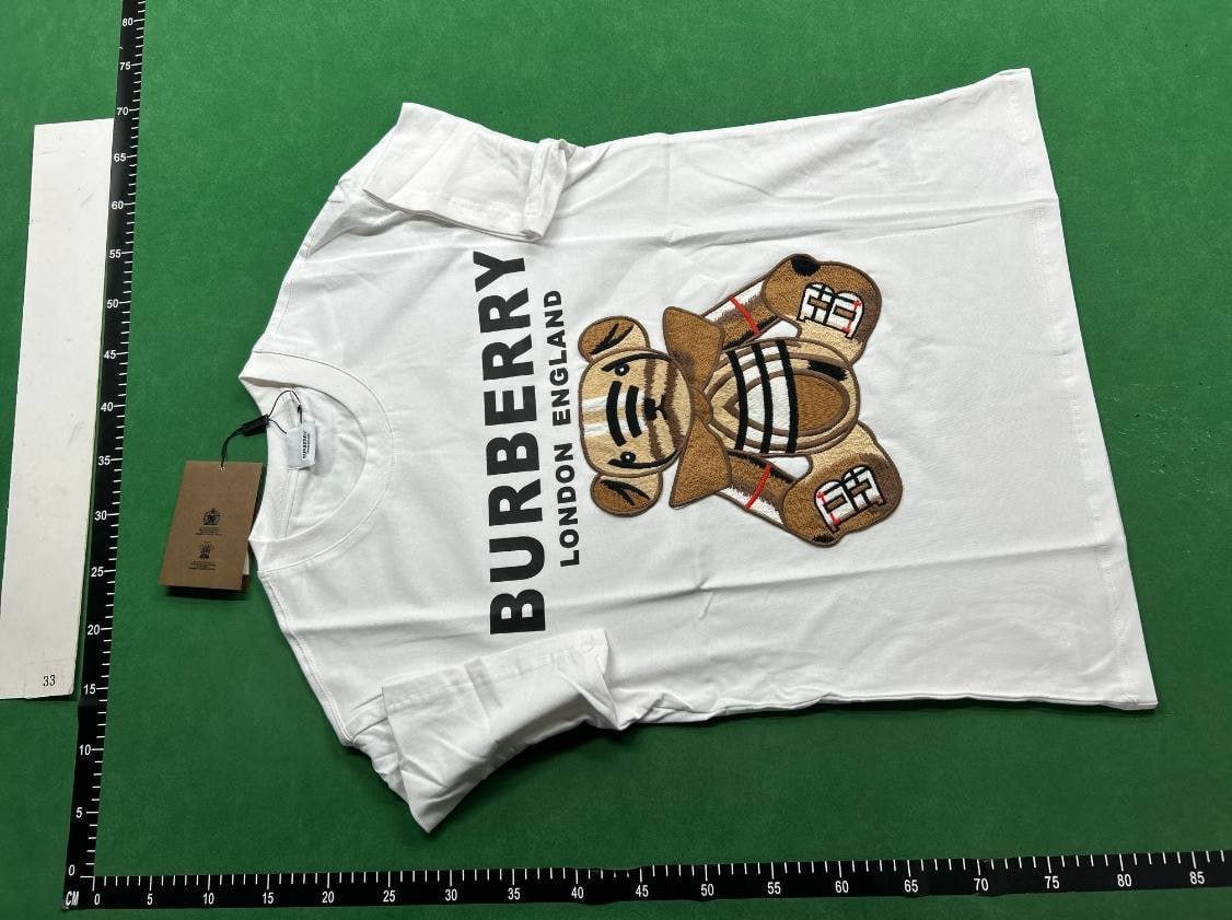 Burberry  t-shirt  #Burberry_W2C #tshirt_W2C