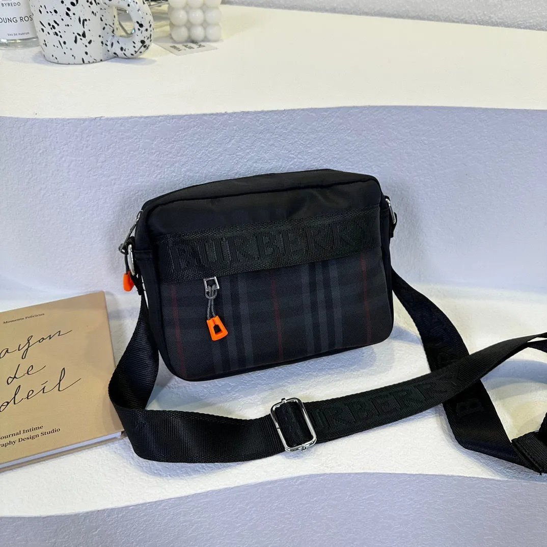 Burberry Bag #Burberry_W2C #Bag_W2C