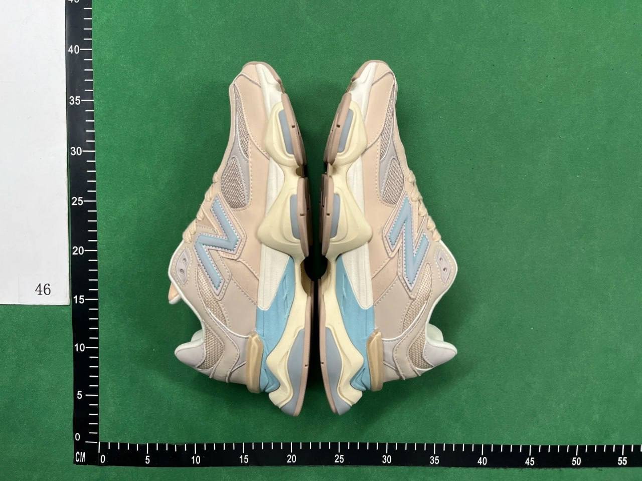 New Balance NB9060 #Balance_AGT #Shorts