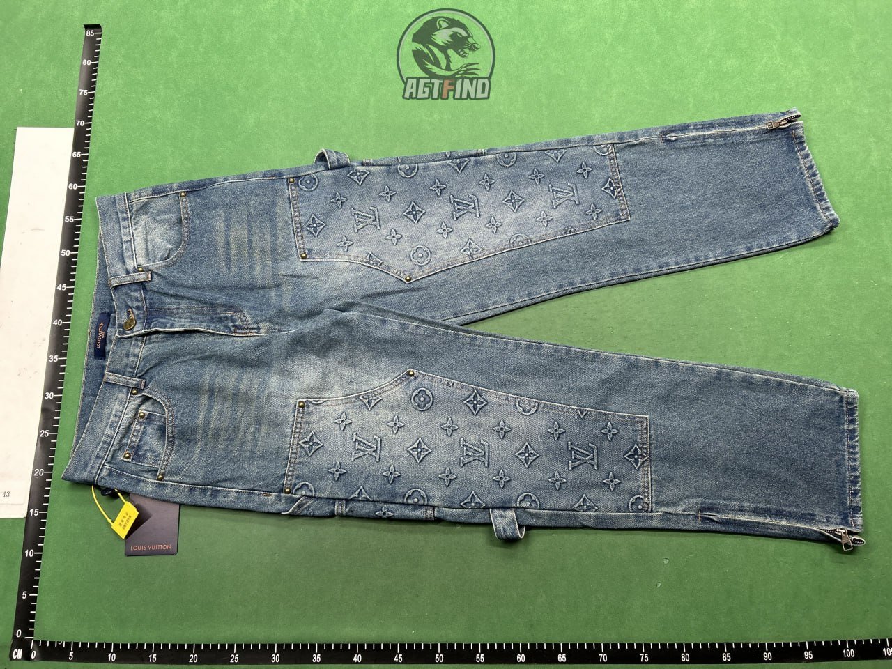 LV Louis Vuitton  jeans&LV shorts 1:1 High Quality